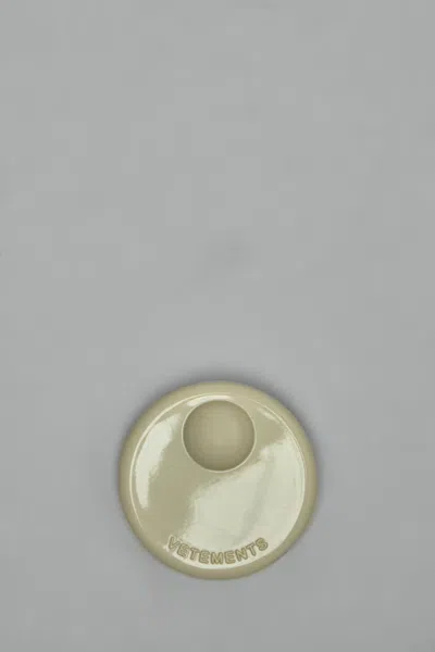 Vetements Security Tag Brooch In Metallic