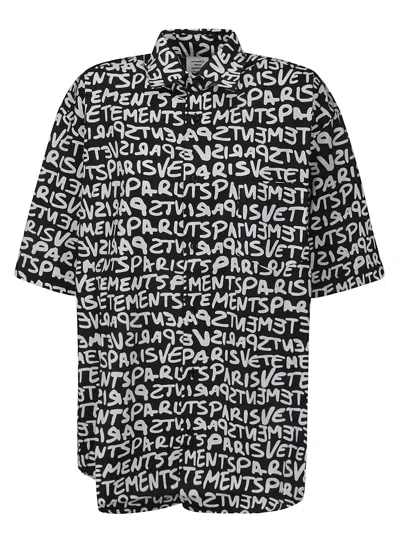 Vetements Short Sleeve Shirt In Grafitti Print Black/white