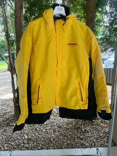 Pre-owned Vetements Ss18 Dhl Parka In Yellow