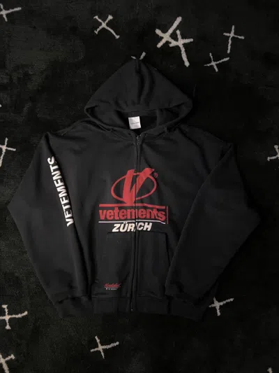 Pre-owned Vetements Ss19 - Zurich Reversible Zip Up Hoodie In Black