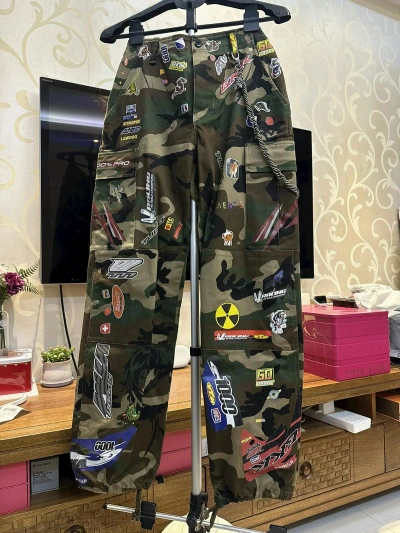 Pre-owned Vetements Sticker Pants In Camo