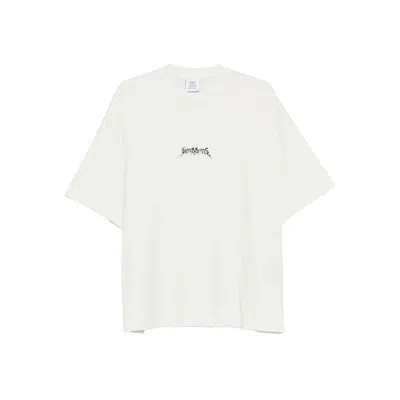Vetements T-shirts