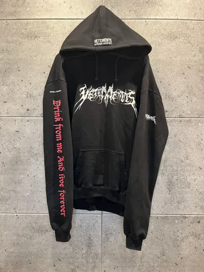 Vetements F/W 2017 Total Darkness Bomber Jacket | vetements TOTAL