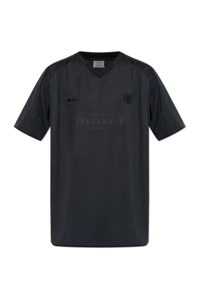 Vetements Trademark Football V-neck Panelled Jersey In Black