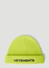 Vetements Women Logo Beanie Hat In Yellow