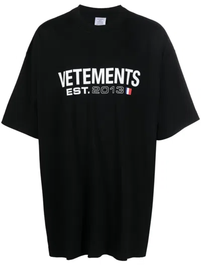 Vetements Women's Logo Cotton T-shirt (fw23) In Black