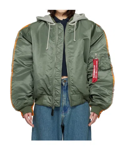 Vetements X Alpha Industries Collaboration Hooded Bomber Jacket In Green