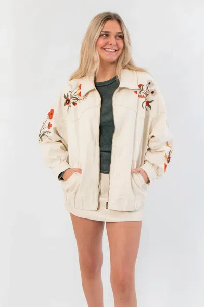 Veveret Autumn Blooms Embroidered Denim Jacket In Cream In White