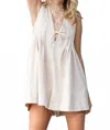 Veveret Meagan Pleated Denim Romper In White In White