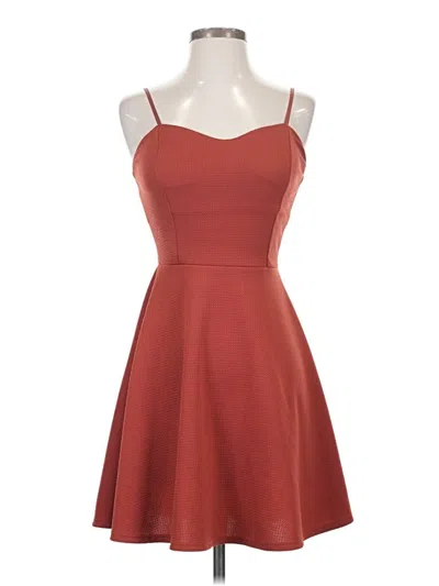 Pre-owned Veveret Cocktail Dress In Burgundy