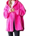 Veveret Cozy Fleece Jacket In Pink