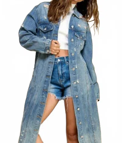 Veveret Distressed Long Denim Jacket In Med Wash In Blue