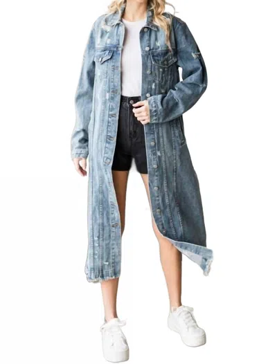 Veveret Long Denim Jacket In Medium Wash In Multi