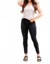 Veveret Mid Rise Skinny Jeans In Black