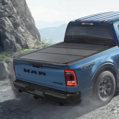 Vevor Tri-fold Truck Bed Tonneau Cover In Blue