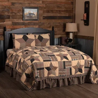 Vhc Brands Bingham Star Standard Cotton Reversible Quilt Set In Black;red;tan