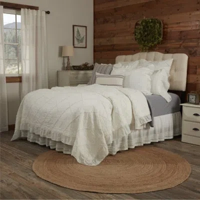 Vhc Brands Kathryn Queen Quilt In White