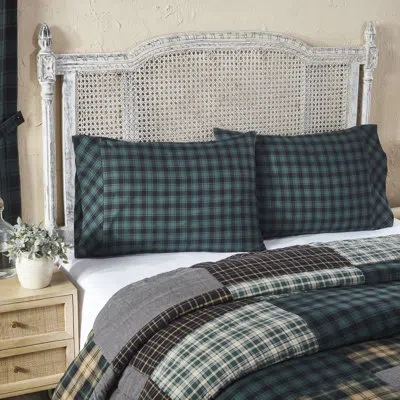 Vhc Brands Pine Grove 136 Checkered 100% Standard Cotton Plain Wave / Muslin Pillowcase In Black;green