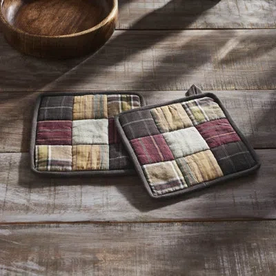 Vhc Brands Wyatt  Wyatt Pot Holder Set In Brown;red;tan