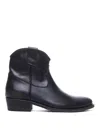 Via Roma 15 Leather Ankle Boot In Black In Black
