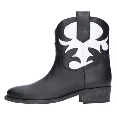 Via Roma 15 Boots Black In Nero Neri E Grigi