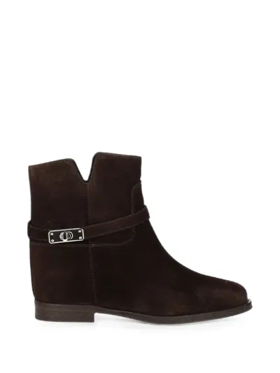 Via Roma 15 Buckle-fastening Ankle Boots In Brown