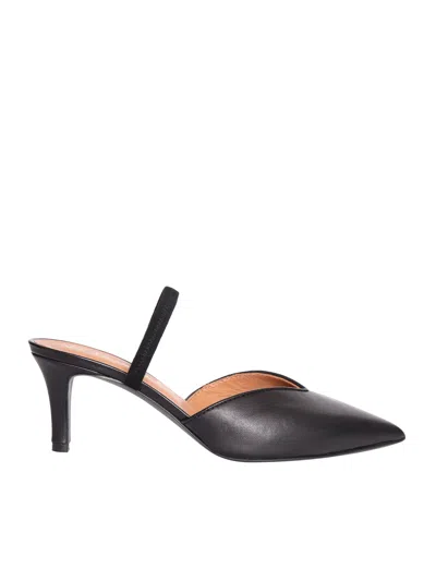 Via Roma 15 Chanel Slingback In Black