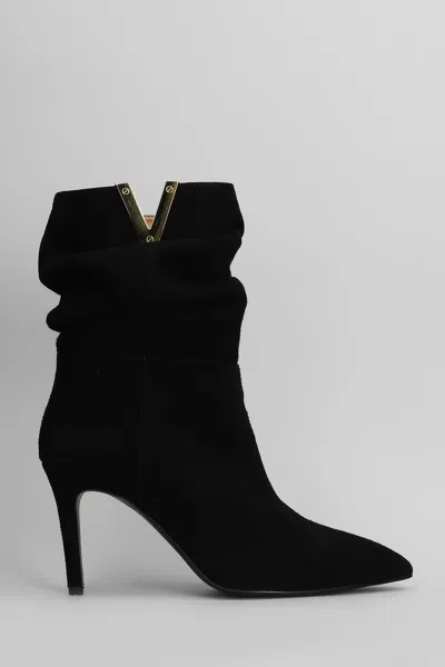 Via Roma 15 High Heels Ankle Boots In Black Suede