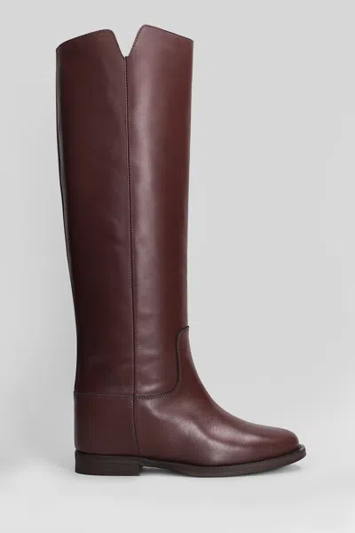 Via Roma 15 In Bordeaux Leather In Burgundy