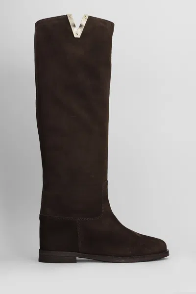 Via Roma 15 In Dark Brown Suede