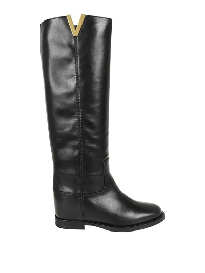 Via Roma 15 Boot In Black