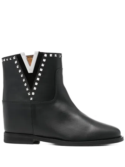 Via Roma 15 Logo-plaque Leather Boots In Black