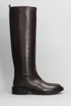 Via Roma 15 Low Heels Boots In Dark Brown Leather In Brown