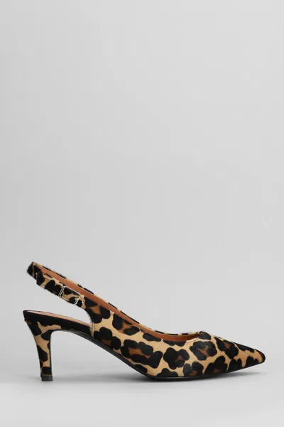 Via Roma 15 Pumps