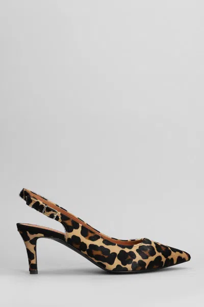 VIA ROMA 15 VIA ROMA 15 PUMPS