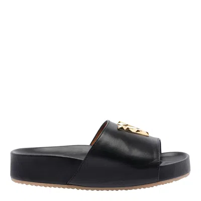 Via Roma 15 Shoes In Black