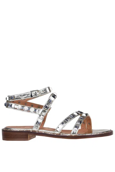 Via Roma 15 Studded Leather Sandals In Gold
