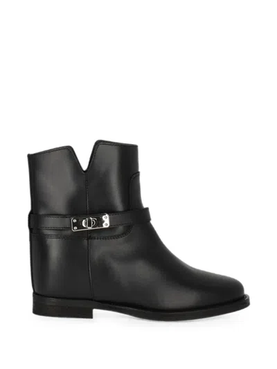 Via Roma 15 Turn-lock Strap Ankle Boots In Black