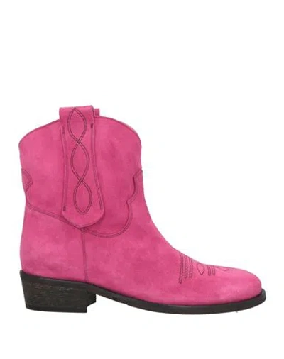 Via Roma 15 Woman Ankle Boots Fuchsia Size 7 Leather In Pink