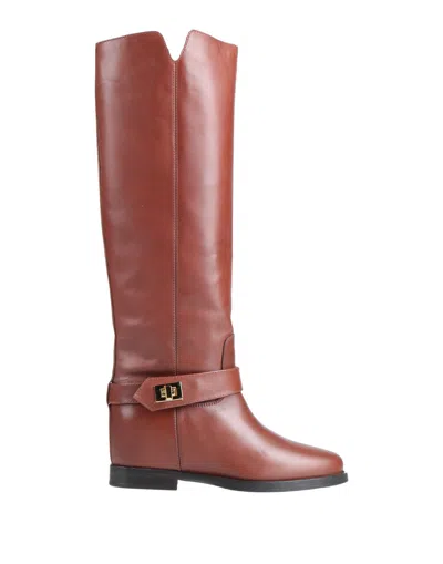 Via Roma 15 Knee Boots In Tan