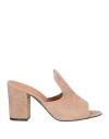 Via Roma 15 Woman Sandals Sand Size 5 Leather In Beige