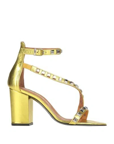 Via Roma 15 Woman Sandals Yellow Size 7 Leather