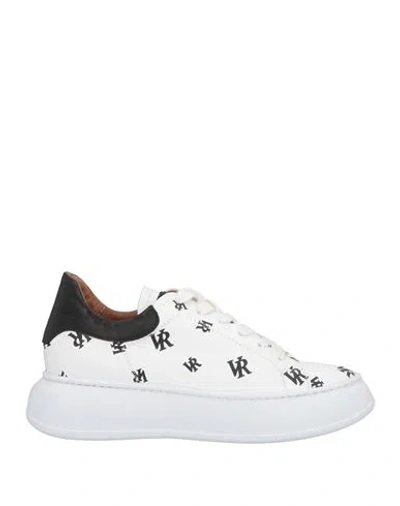 Via Roma 15 Woman Sneakers White Size 7 Leather