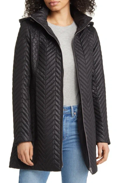 Via Spiga Herringbone Quilted Water Resistant Hooded Jacket In Black