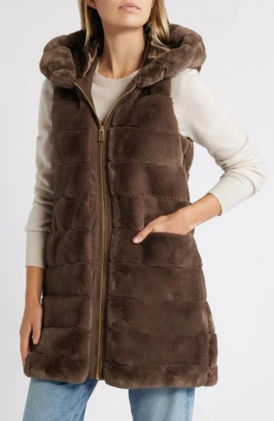 Via Spiga Quilted Faux Fur Hooded Vest In Taupe