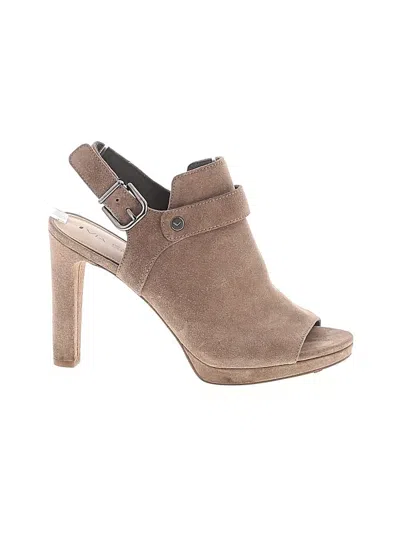 Pre-owned Via Spiga Sandals In Tan