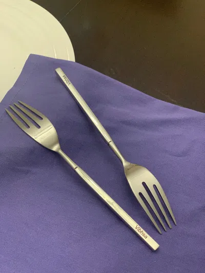 Vibhsa Modern Stainless Steel Salad Fork Set Of 6 In Gold