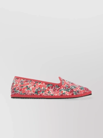 Vibi Venezia Rounded Toe Floral Canvas Loafers In Pink