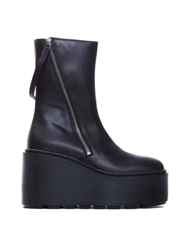 Vic Matie Boots In Black