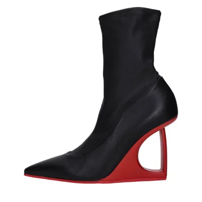 Vic Matie Boots In Black